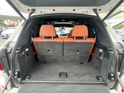 2020 BMW X7 thumbnail 29