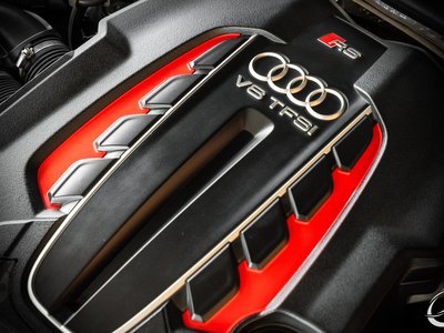 2015 AUDI RS6 AVANT 照片 17