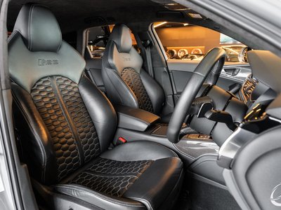 2015 AUDI RS6 AVANT 照片 22