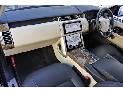صورة 15 لـ 2019 LAND Rover RANGE ROVER