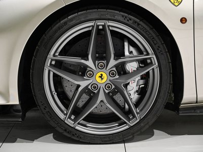 2021 Ferrari 488 PISTA SPIDER — фото 21