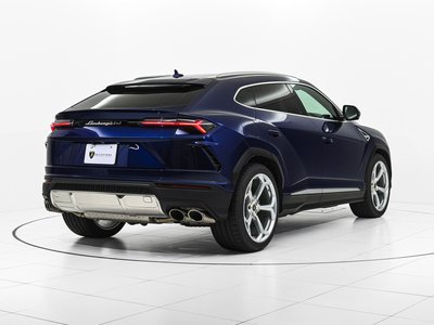 2020 Lamborghini URUS photo 8