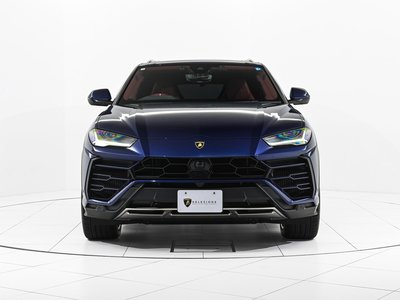 2020 Lamborghini URUS photo 2