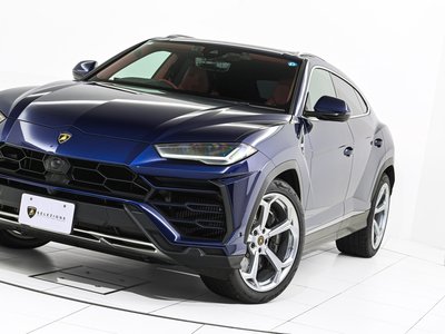 2020 Lamborghini URUS photo 35