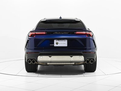 2020 Lamborghini URUS photo 7