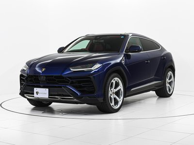 2020 Lamborghini URUS photo 3