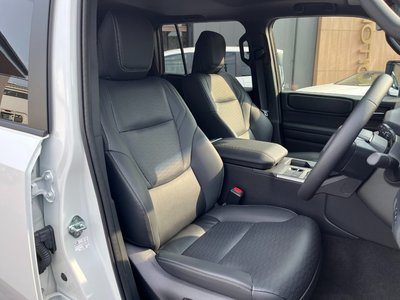 صورة مصغرة 9 لـ 2025 Toyota LAND CRUISER 250