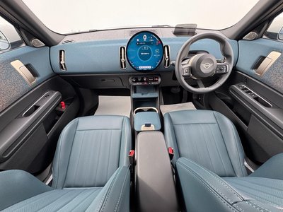 صورة 5 لـ 2025 MINI COOPER COUNTRYMAN