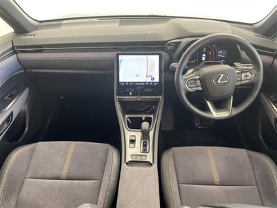 2025 Lexus LBX — миниатюра 47