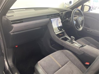 2025 Lexus LBX — миниатюра 34