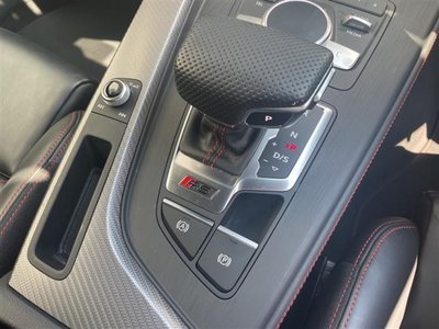 صورة مصغرة 19 لـ 2020 AUDI RS4 AVANT
