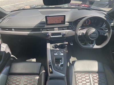 صورة مصغرة 42 لـ 2020 AUDI RS4 AVANT