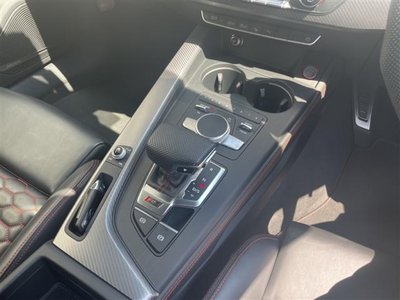 صورة مصغرة 18 لـ 2020 AUDI RS4 AVANT