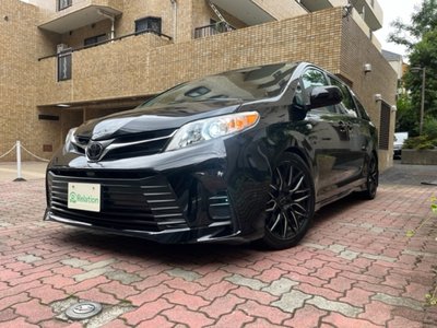 صورة 1 لـ 2022 Toyota SIENA