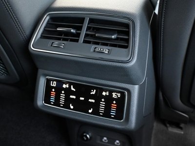 2024 AUDI Q8 SPORTBACK E-TRON photo 16