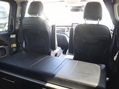2019 Mercedes-BENZ V-CLASS thumbnail 25