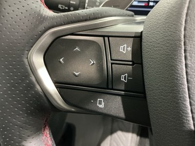 2025 Lexus LBX — миниатюра 9