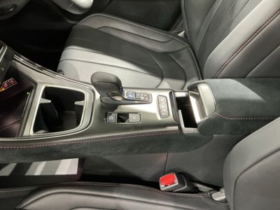 2025 Lexus LBX — миниатюра 27