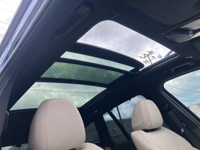 2022 BMW X3 thumbnail 18