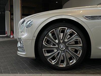 2023 Bentley FLYING SPUR — фото 31