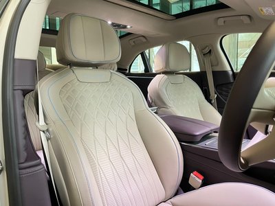 2023 Bentley FLYING SPUR — фото 9