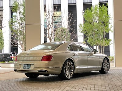 2023 Bentley FLYING SPUR — фото 7