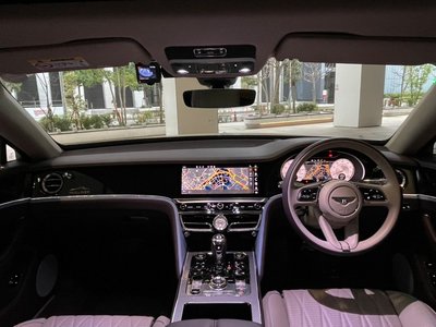2023 Bentley FLYING SPUR — фото 12