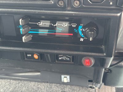 2000 Toyota LAND CRUISER 70 thumbnail 29