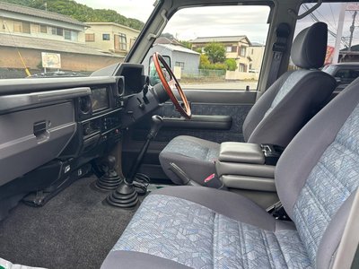 2000 Toyota LAND CRUISER 70 thumbnail 33