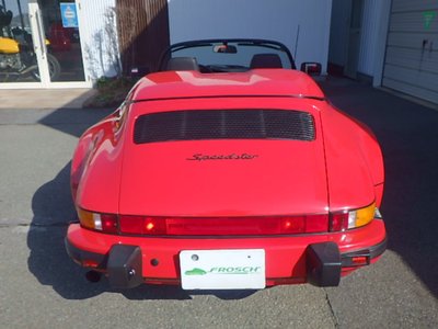صورة 28 لـ 1989 Porsche 911