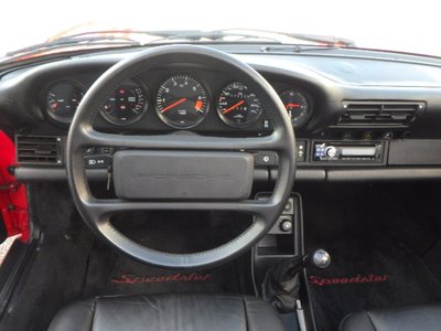 صورة 15 لـ 1989 Porsche 911