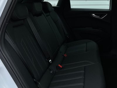 صورة مصغرة 91 لـ 2026 AUDI Q4 E-TRON