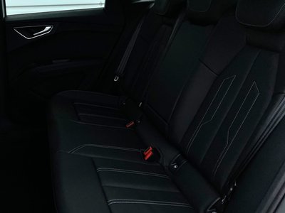 صورة مصغرة 98 لـ 2026 AUDI Q4 E-TRON