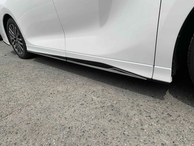 2024 Lexus LM photo 36