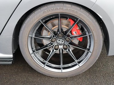 صورة 28 لـ 2023 Toyota GR COROLLA