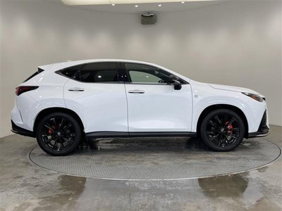 2023 Lexus NX 照片 32