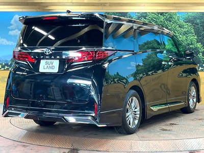صورة 17 لـ 2025 Toyota ALPHARD