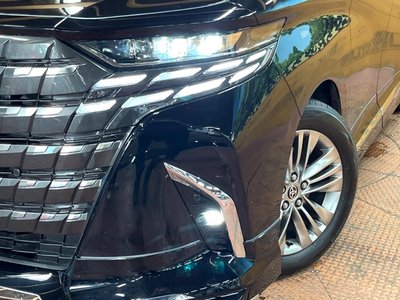 صورة 12 لـ 2025 Toyota ALPHARD