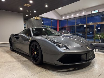 2016 Ferrari 488 GTB 照片 2