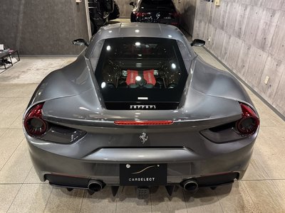 2016 Ferrari 488 GTB 照片 10