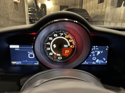 2016 Ferrari 488 GTB 照片 16