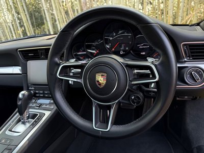 2016 Porsche 911 — миниатюра 8