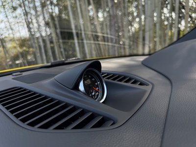 2016 Porsche 911 — миниатюра 11