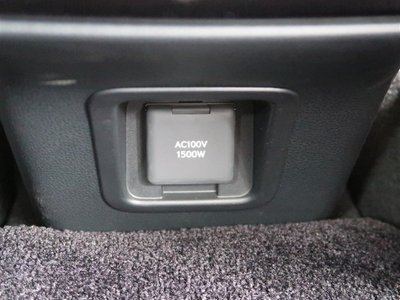2025 Toyota CROWN ESTATE thumbnail 18