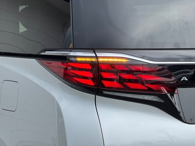 2025 Toyota ALPHARD 照片 26