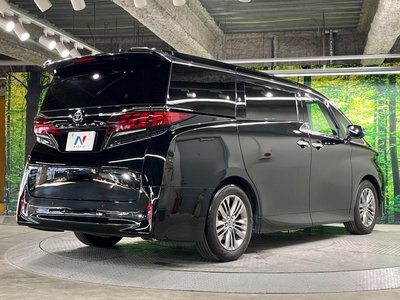 2023 Toyota ALPHARD — фото 18