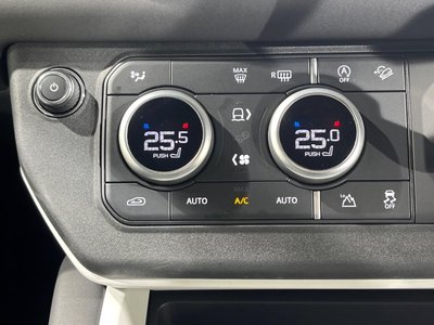 2025 LAND Rover DEFENDER photo 7