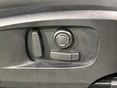 2025 LAND Rover DEFENDER thumbnail 56