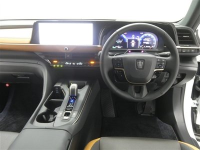 صورة 5 لـ 2023 Toyota CROWN CROSSOVER