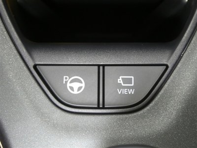 صورة 11 لـ 2023 Toyota CROWN CROSSOVER